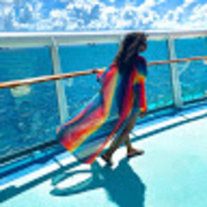 Meet your Posher, Simone